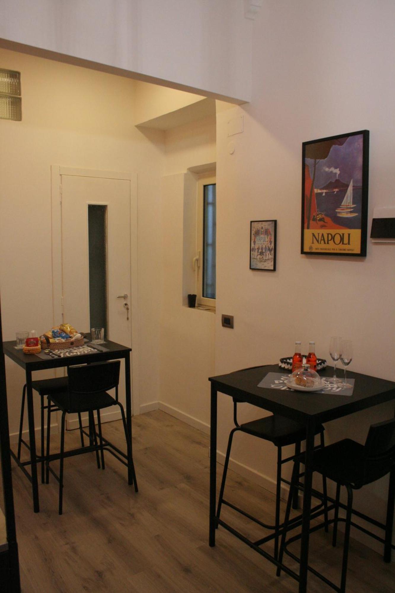 Bella Mbriana Bed and Breakfast Napoli Eksteriør billede